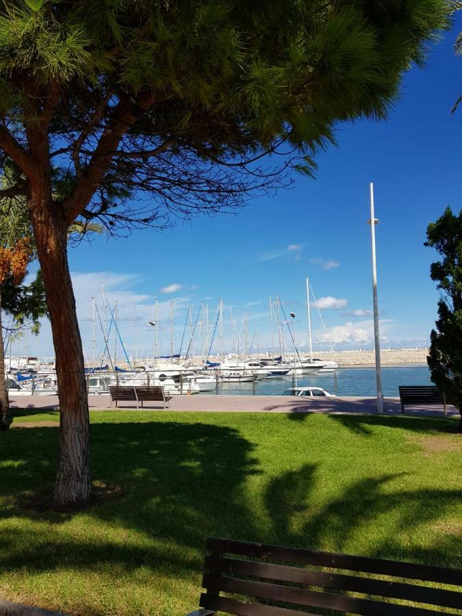 Chillout Grau De Gandia- Attico Para 6 Personas Invitamos Familias Y Jovenes, Dos Banos Bagian luar foto